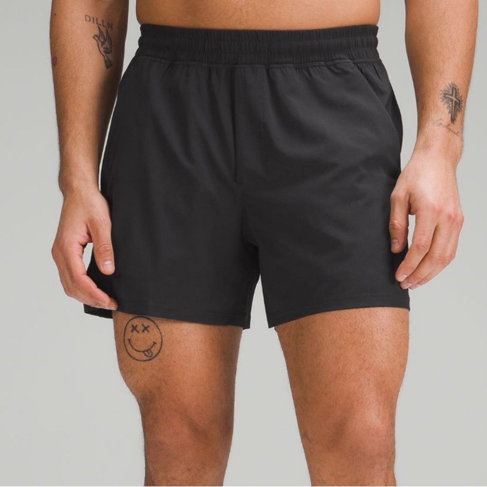 lululemon Pace Breaker Shorts 5”